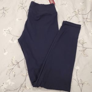 NWT Satina Navy Leggings